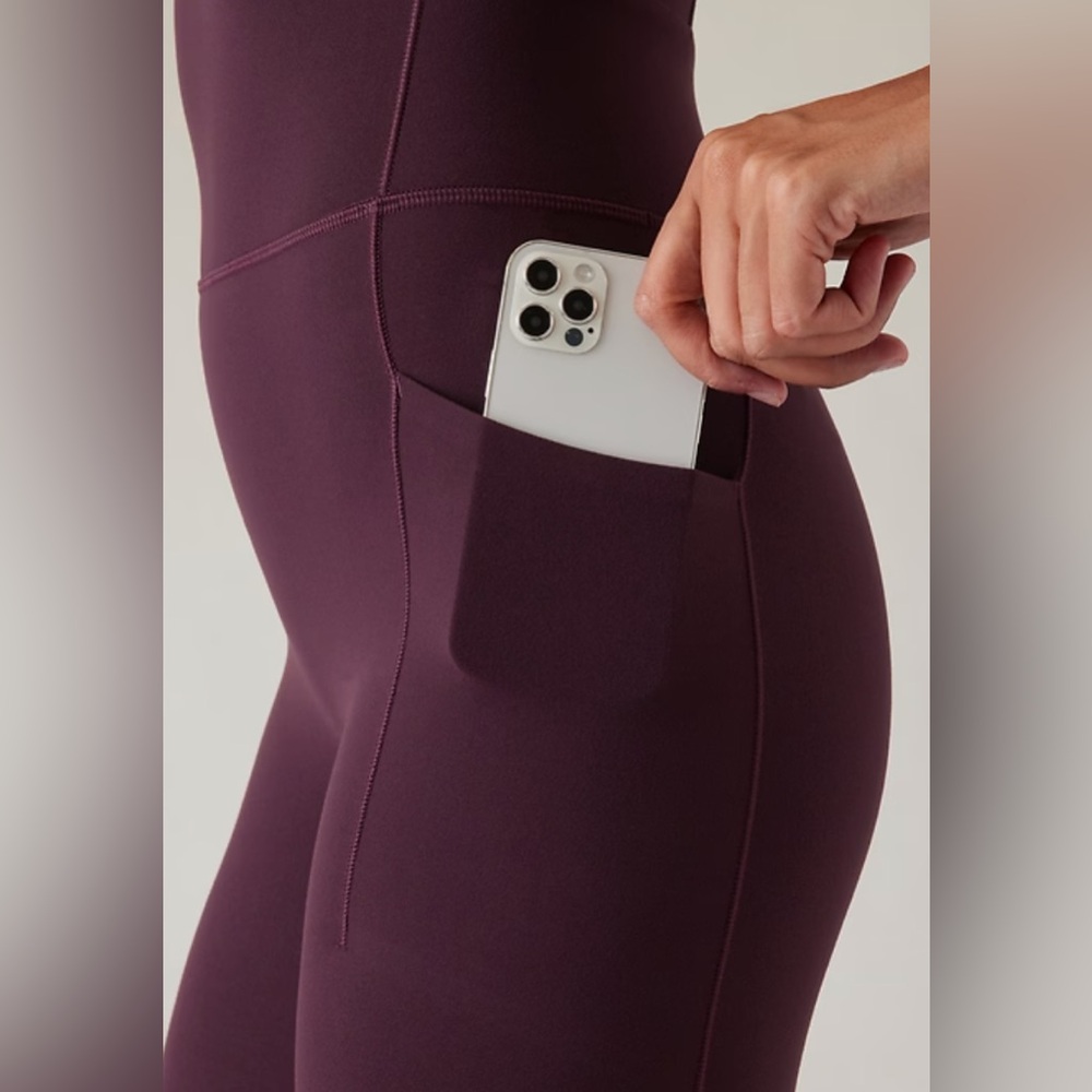 New $129 Athleta Salutation 7/8 Bodysuit Spiced Cabernet Red L - Picture 4 of 9